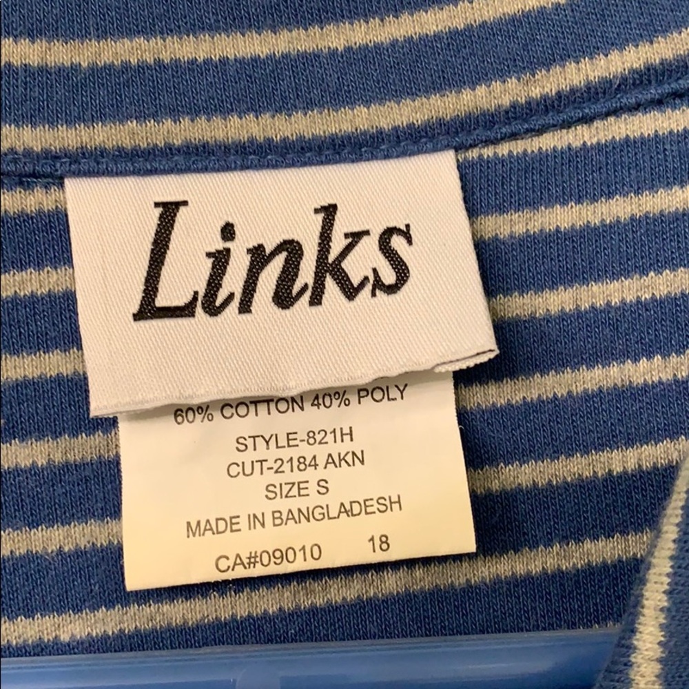 Small jacket. - Picture 2 of 6